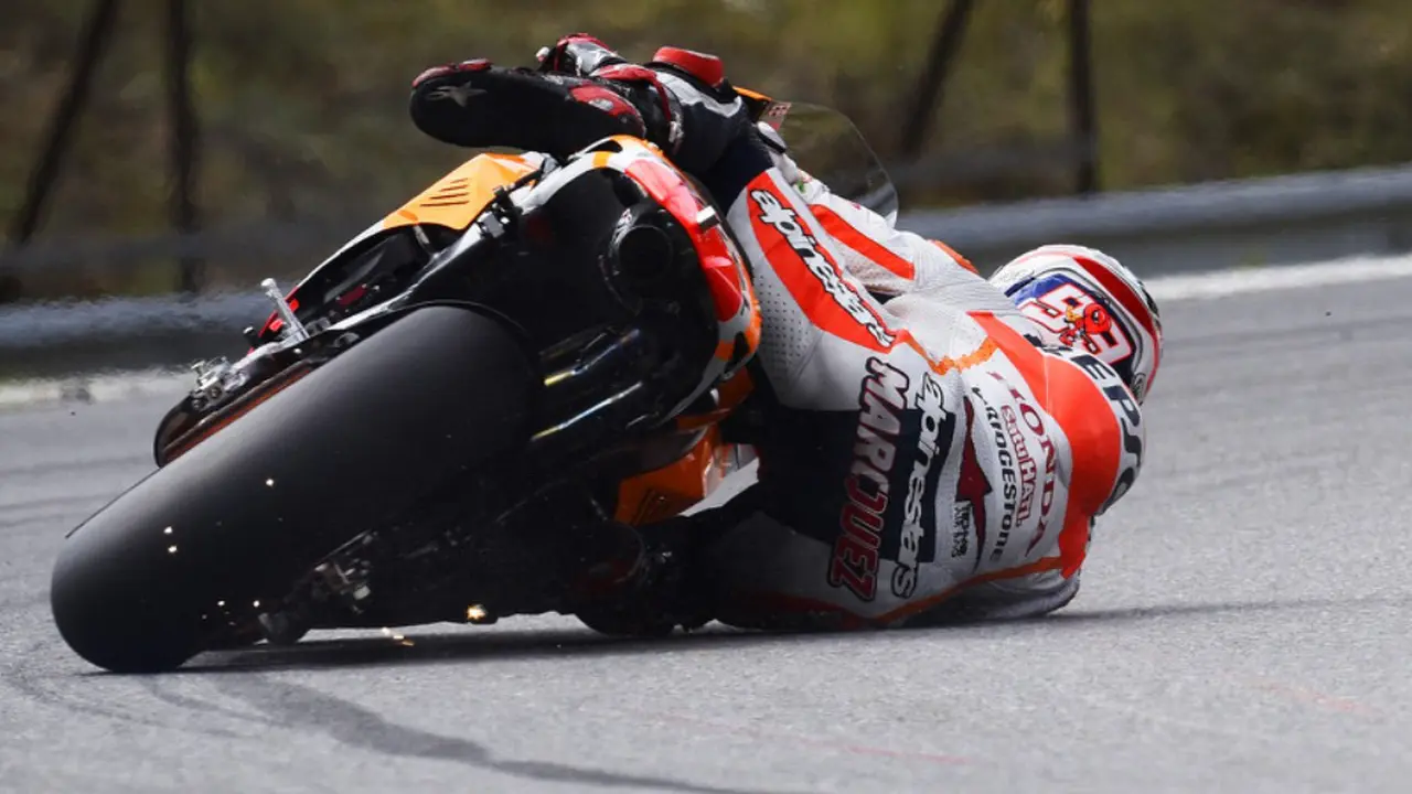 Duh! Marc Marquez Alami Kecelakaan di MotoGP Italia 2015