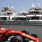 Pembalap Ferrari, Sebastian Vettel, menjuarai GP Monaco 2017, Minggu (28/5/2017). Dia unggul atas Kimi Raikkonen dan Daniel Ricciardo. (AP Photo/Frank Augstein)