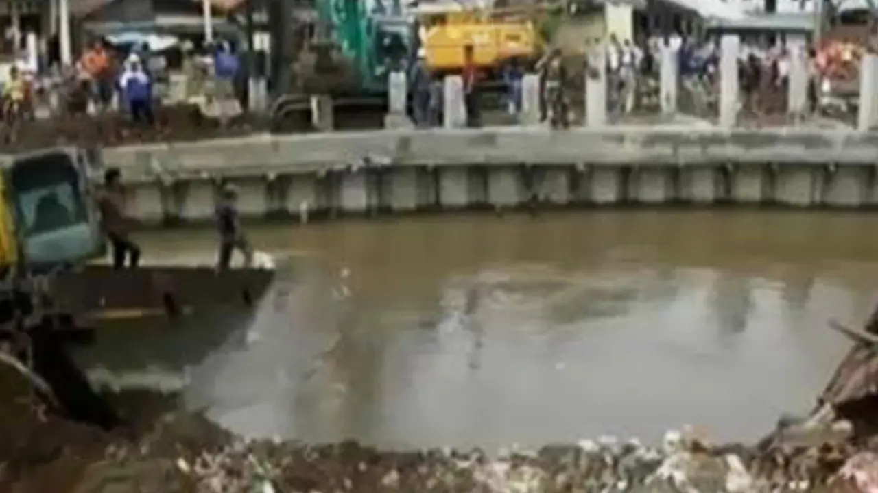 Segmen 1: Normalisasi Ciliwung hingga Korban Tewas Tembok Tebet