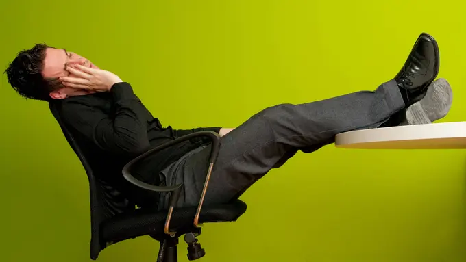 [Bintang] Nggak Tanggung Jawab, 3 Zodiak Ini Susah Diajak Kerja Sama