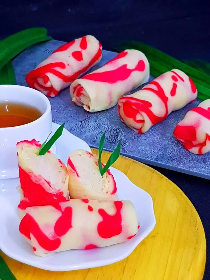 Resep Dadar Gulung Cantik Nuansa Merah Putih