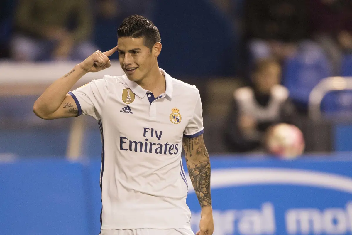 Gelandang Real Madrid James Rodriguez merayakan gol ke gawang Deportivo La Coruna (AP Photo/Lalo R. Villar)