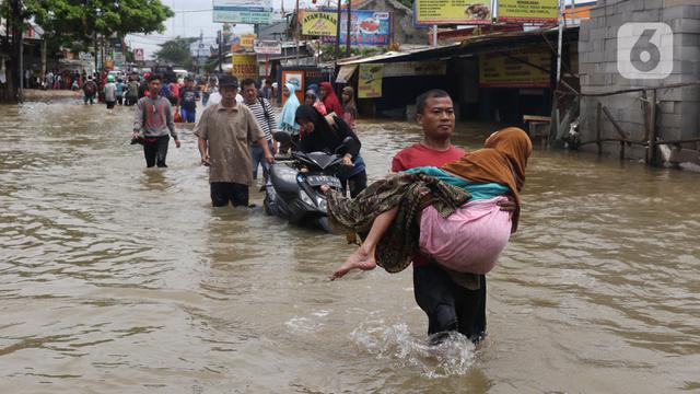 Banjir Mulai Surut, Jalan Penghubung Jakarta-Tangerang Sudah Bisa Dilintasi