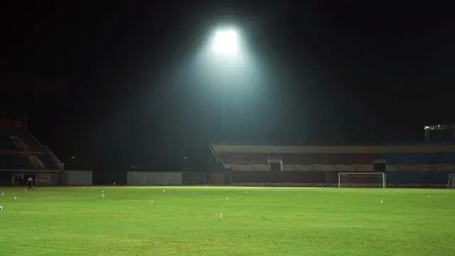 Markas PSIM Semakin Siap, Stadion Sultan Agung Uji Lampu Lux Baru Jelang BRI Super League 2026/2027