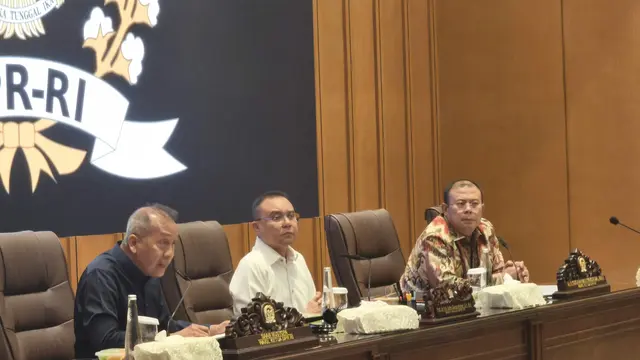Perwakilan Mahasiswa dari BEM SI Temui Pimpinan DPR