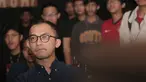 Ekspresi kecewa sejumlah fans MU yang tergabung dalam United Army Indonesia saat Roaring Night Liga Inggris antara Manchester City melawan Manchester United di Fomo Bar, Melawai, Jakarta, Minggu (03/03/2024) malam WIB. (Bola.com/Pradipta Rama Baskara)