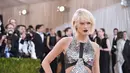 Terkenal sebagai selebriti yang miliki hati mulia, Taylor Swift kembali menyentuh hati para penggemarnya dengan cara yang tak biasa. (MIKE COPPOLA/GETTY IMAGES NORTH AMERICA/AFP)