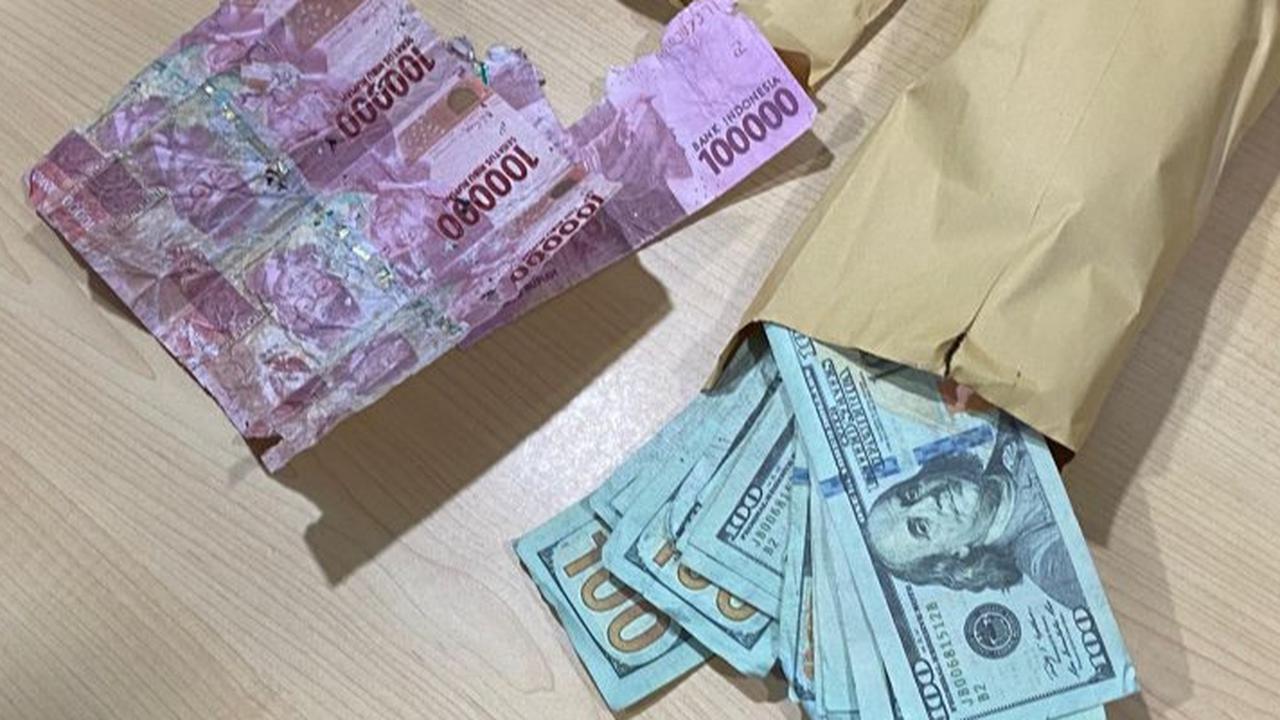 Akal Bulus Romo Tukang Pijat Berkedok Dukun Pengganda Uang, Korban Setor Rp20 Juta Cuma Dapat Bantal dan Bad Cover