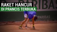 Berita video petenis Kroasia, Borna Coric, marah dan menghancurkan raketnya setelah kalah dari Steve Johnson di Prancis Terbuka 2017.