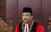 Gebrakan Hakim Suhartoyo usai Jabat Ketua MK: Mempermanenkan MKMK