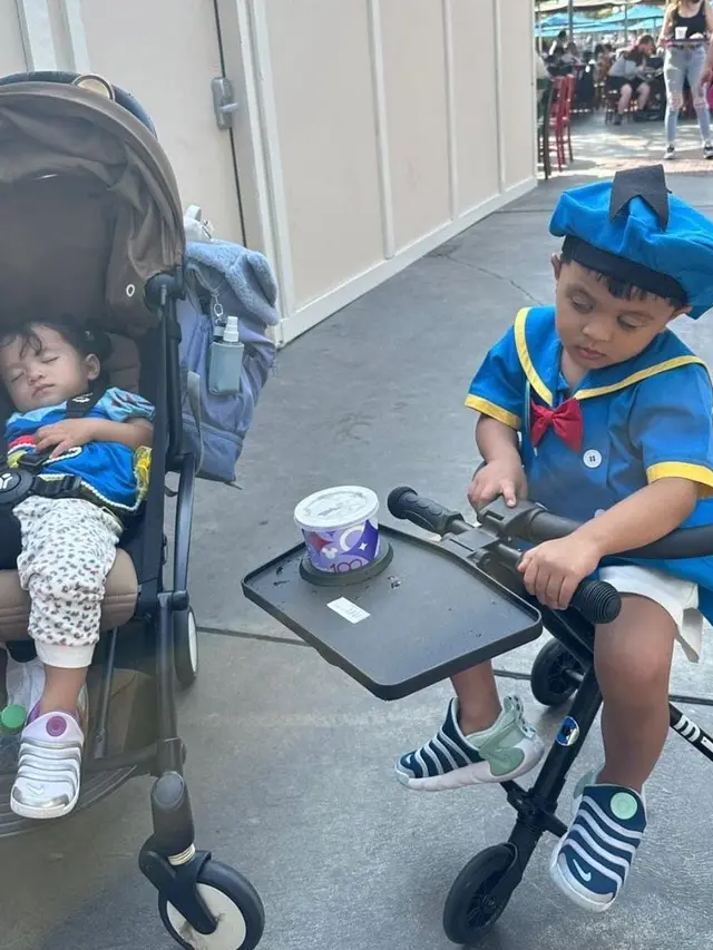 11 Potret Liburan Keluarga Arief Muhammad ke US, Rayakan Ulang Tahun Baim di Disneyland