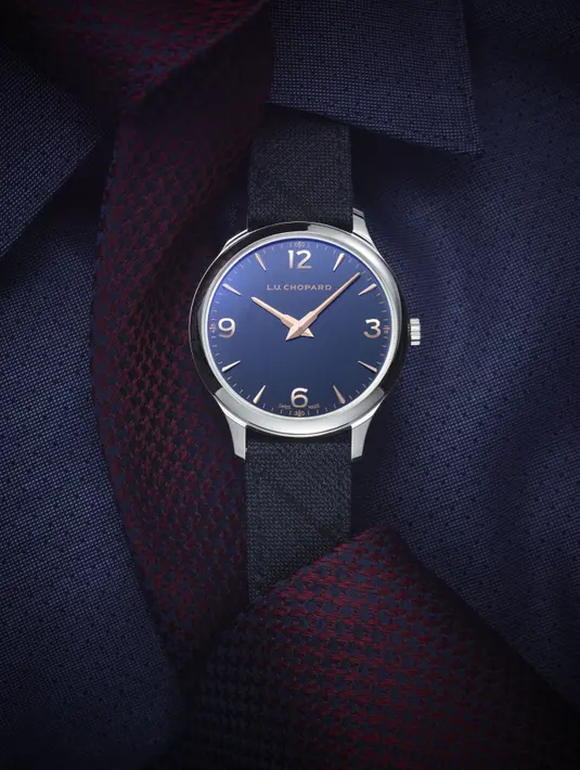 Tekstur dial, tali wol yang asli, penanda jam yang cemerlang, bentuk yang ramping, semua sangat mencerminkan tradisi dari penjahit Chopard. Foto: Chopard.