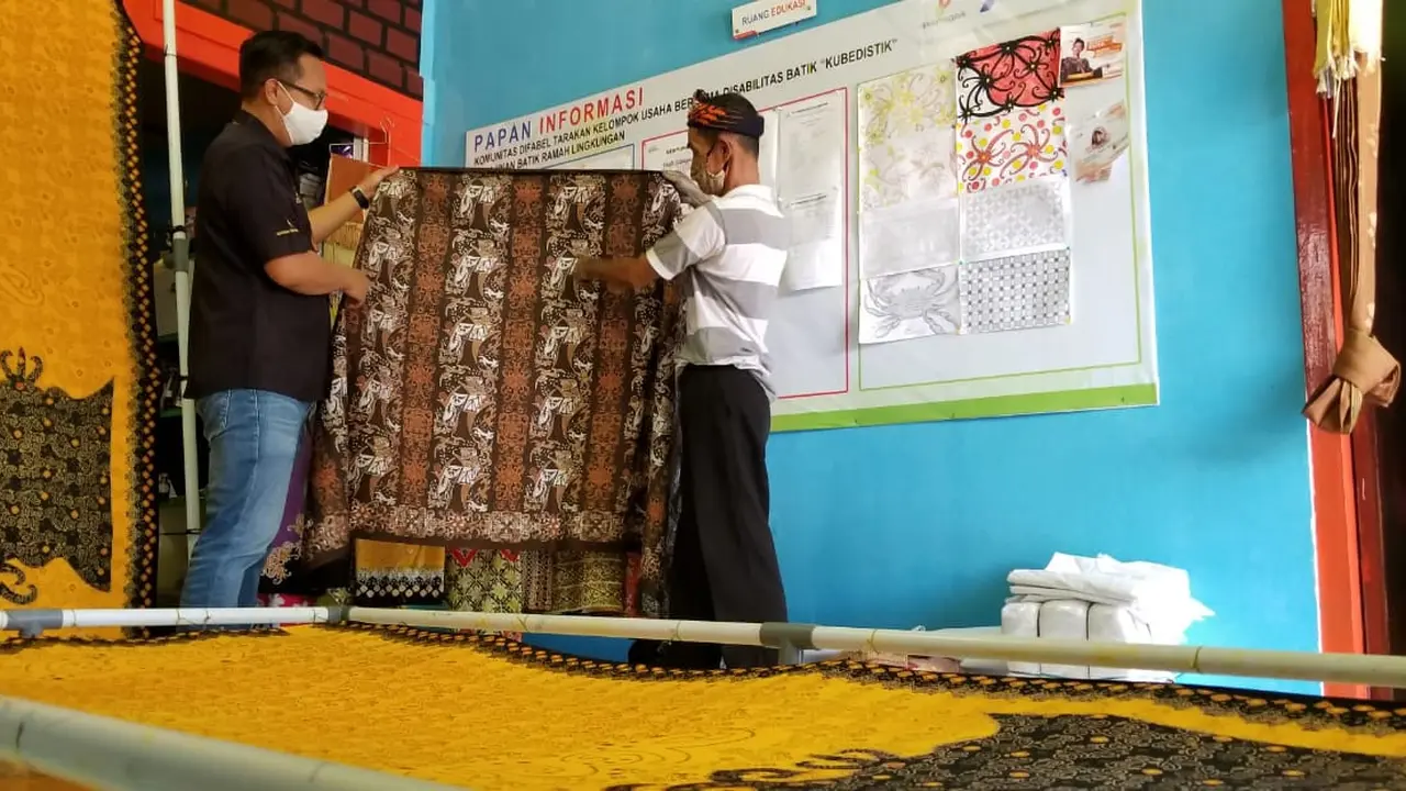 Suasana di Rumah Batik Disabilitas Tarakan