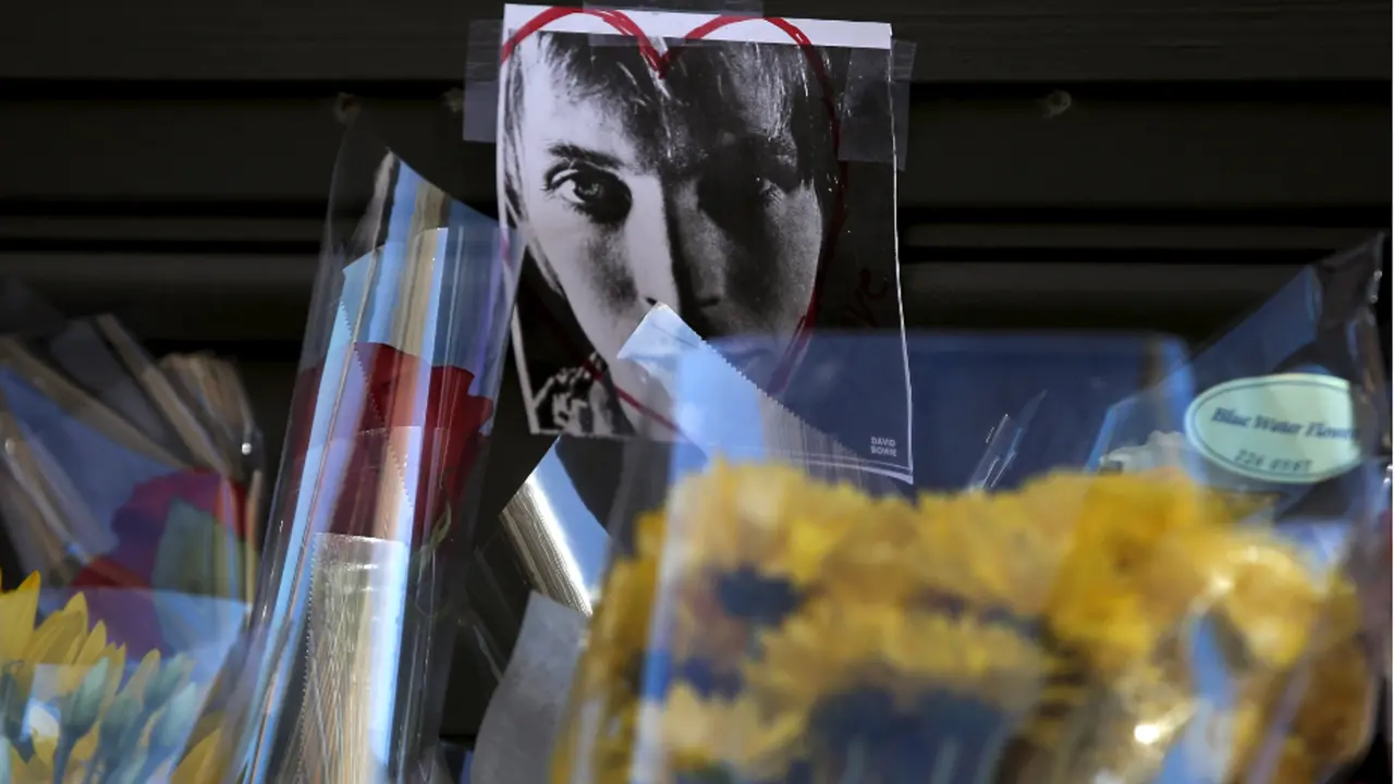 David Bowie dalam Kenangan saat Berkunjung ke Solo
