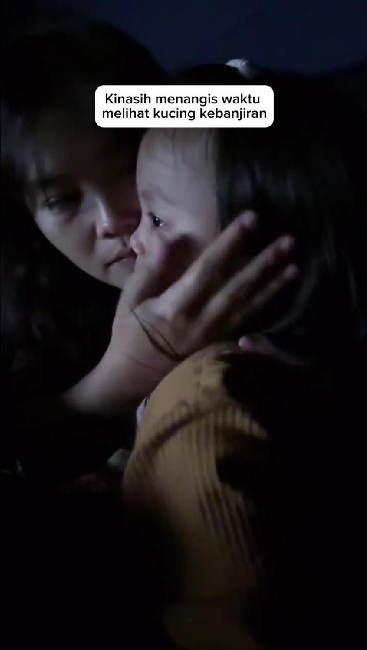 Momen Fiersa Besari Ajak Kinasih Pertama Kali Nonton Bioskop, Netizen Salfok Sekeluarga Soft Spoken Semua