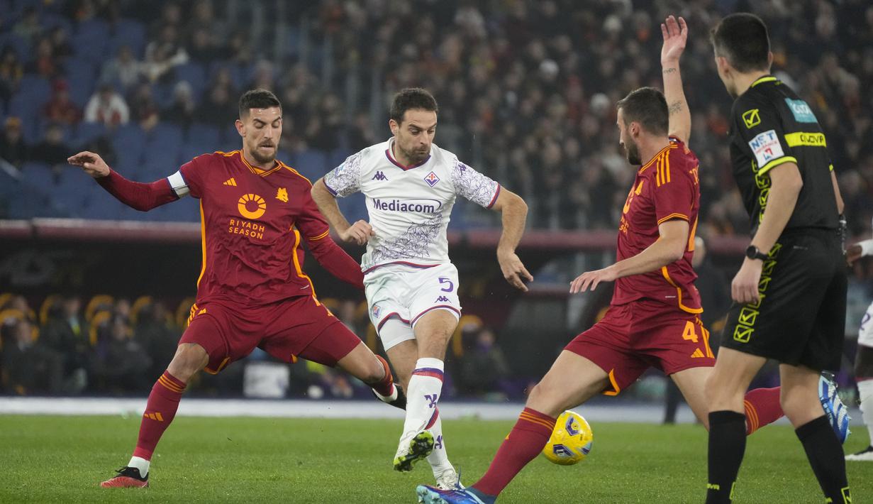 Sementara itu, Fiorentina menempati posisi ketujuh dengan perolehan poin 24. (AP Photo/Gregorio Borgia)