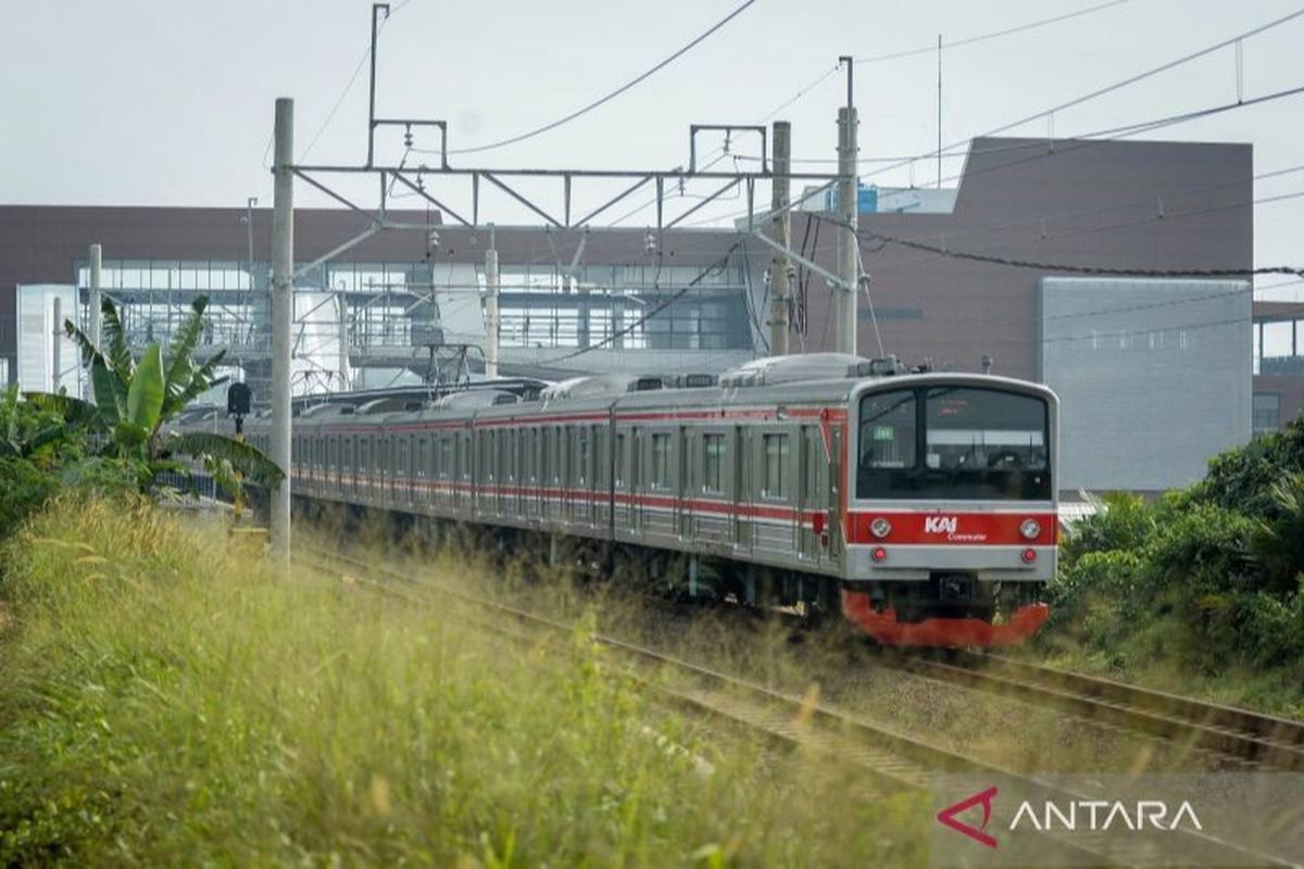 Tahukah Anda? Peningkatan Sinyal KRL Rangkasbitung-Merak Bakal Tingkatkan Frekuensi Perjalanan Jadi 4 Menit Sekali