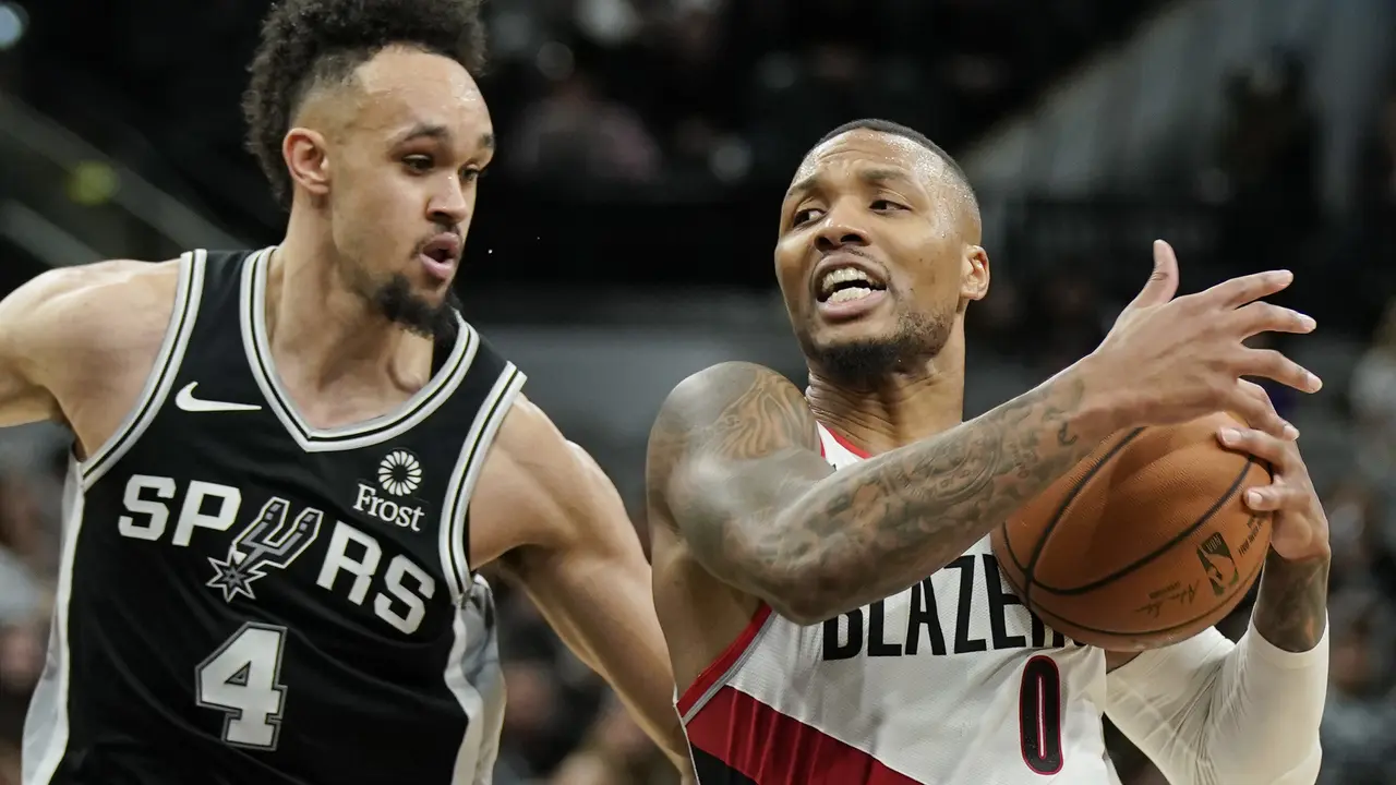 Pertandingan NBA, Portland Trail Blazers melawan tuan rumah San Antonio Spurs