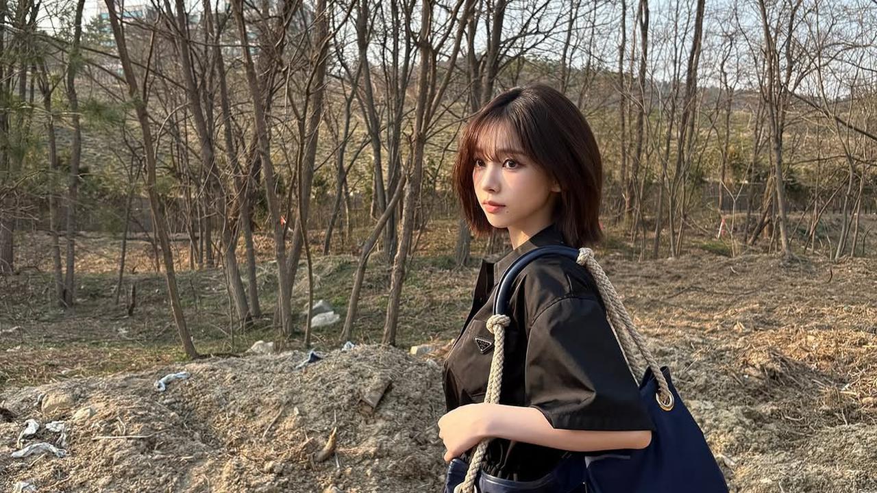 Potret Terbaru Karina aespa dengan Outfit Simple Tapi Terlihat Kece dan Cantik
