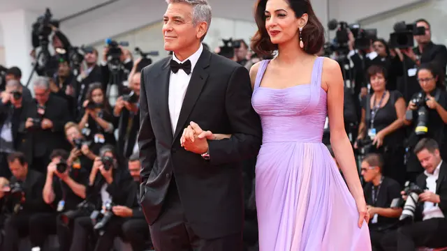 [Bintang] George Clooney - Amal Clooney