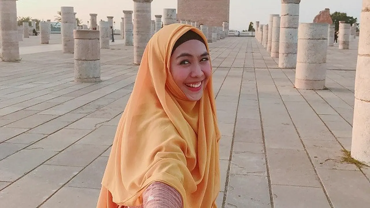 Oki Setiana Dewi