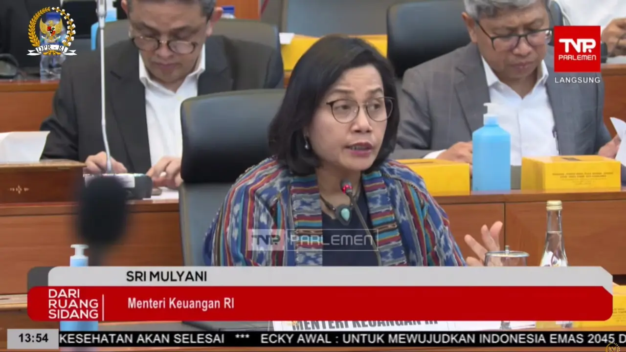 Menteri Keuangan (Menkeu) Sri Mulyani dalam Rapat Kerja dengan Badan Anggaran, Selasa (9/7/2024).