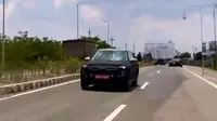 Hyundai Creta terbaru tertangkap kamera tengah uji jalan.