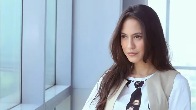 [Bintang] Pevita Pearce