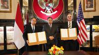 Menteri Perekonomian Airlangga Hartarto berhasil menjalin kerja sama dengan Arizona State University dan Purdue University dalam membangun ekosistem industri semikonduktor di Indonesia.
