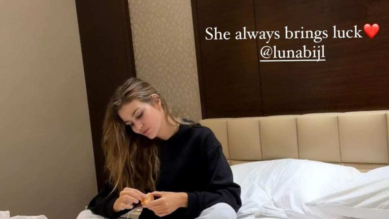 Potret Maarten Paes Kiper Timnas Indonesia yang Bucin Banget Sama Pacar, Luna Bijl Samperin ke Indonesia Untuk Beri Dukungan