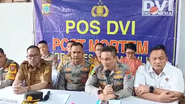 Rumah Sakit Bhayangkara Polda Sulawesi Utara melakukan proses identifikasi terhadap 16 korban kebakaran Panti Werda Damai, Kelurahan Ranomuut, Kecamatan Paal Dua, Kota Manado, Sulawesi Utara. (Istimewa)