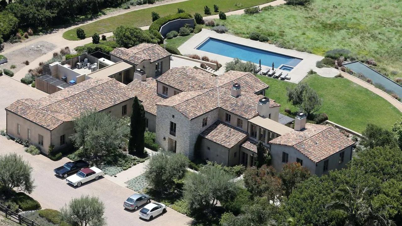 Lady Gaga memiliki beberapa rumah megah, termasuk yang berlokasi di California Selatan.&nbsp;
