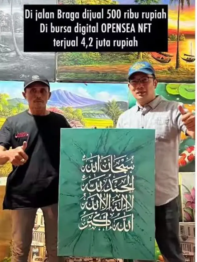 Gubernur Jawa Barat Ridwan Kamil dan seorang pelukis jalanan di Braga Bandung