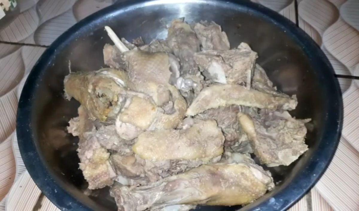<b>Daging Bebek Siap Diolah</b>