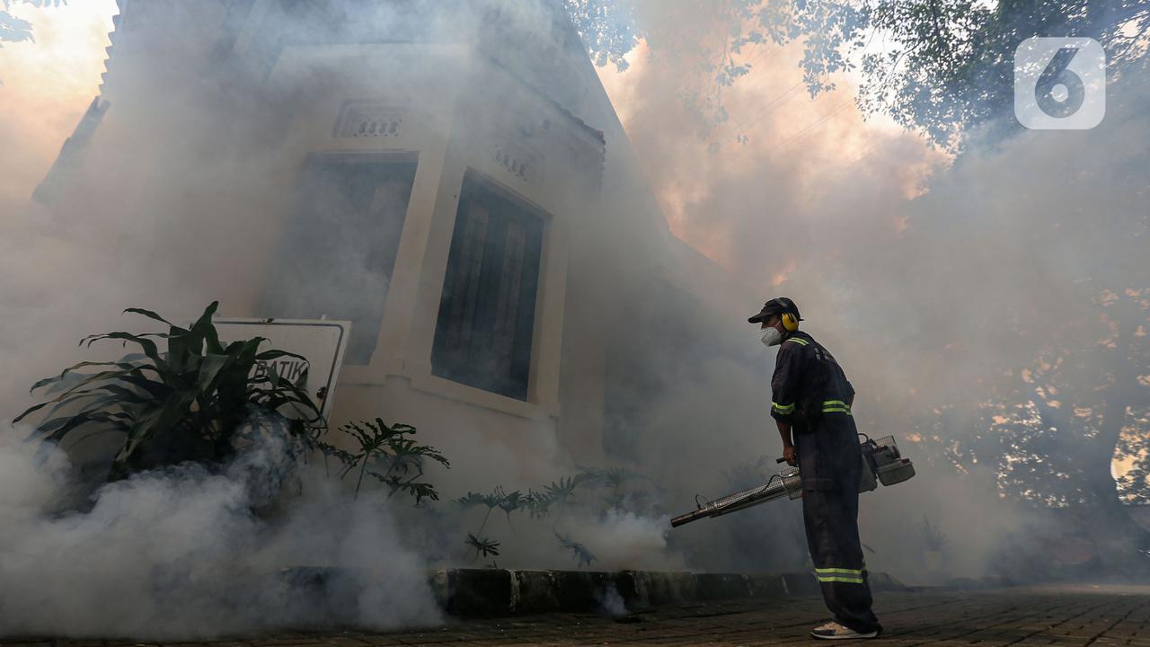 Cegah Penyebaran Nyamuk DBD, Museum Tekstil Jakarta Diasapi