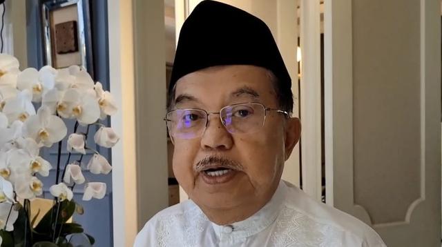 Ketua Umum Dewan Masjid Indonesia (DMI) Jusuf Kalla alias JK. Dia mengatakan, pembangunan masjid semi permanen di Jalur Gaza, Palestina yang diinisiasi DMI dihentikan sementara. (Foto: Istimewa)