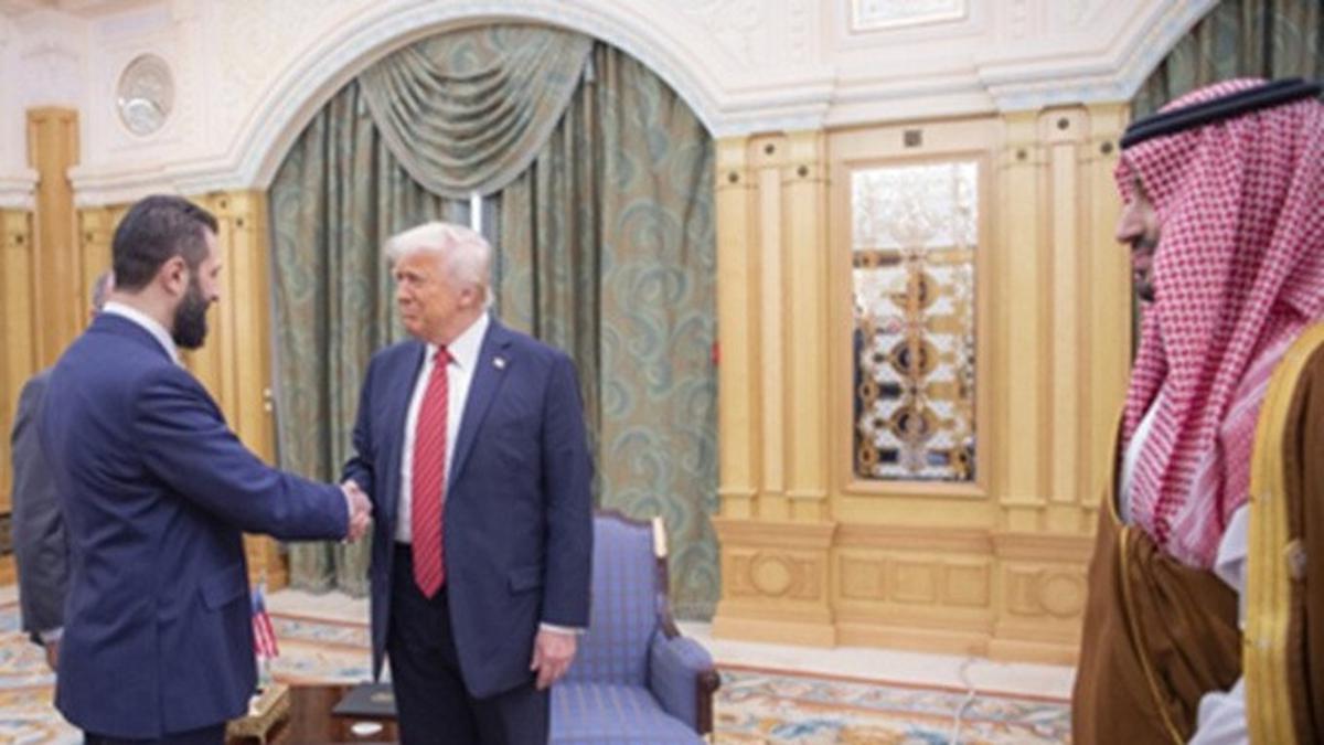 Bertemu Ahmed al-Sharaa, Trump Desak Suriah Normalisasi Hubungan dengan Israel