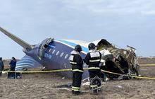 FOTO: Kondisi Pesawat Azerbaijan Airlines Hancur Lebur usai Jatuh di Kazakhstan