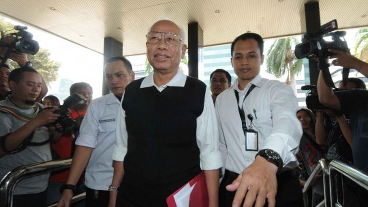 Ketua Dewan Pers Bagir Manan mendatangi KPK