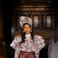 Untuk pertama kalinya, Benang Jarum tampil di ajang LFW 2024. (Foto: Benang Jarum)