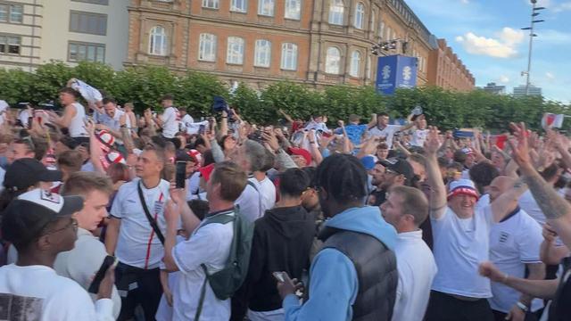 Fans Inggris di Euro 2024