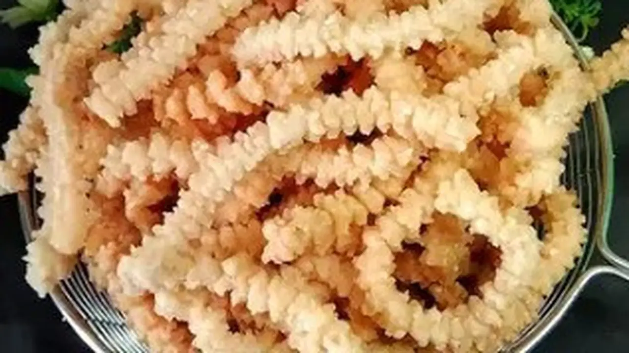 Kue Akar Kelapa Wijen Tanpa Telur