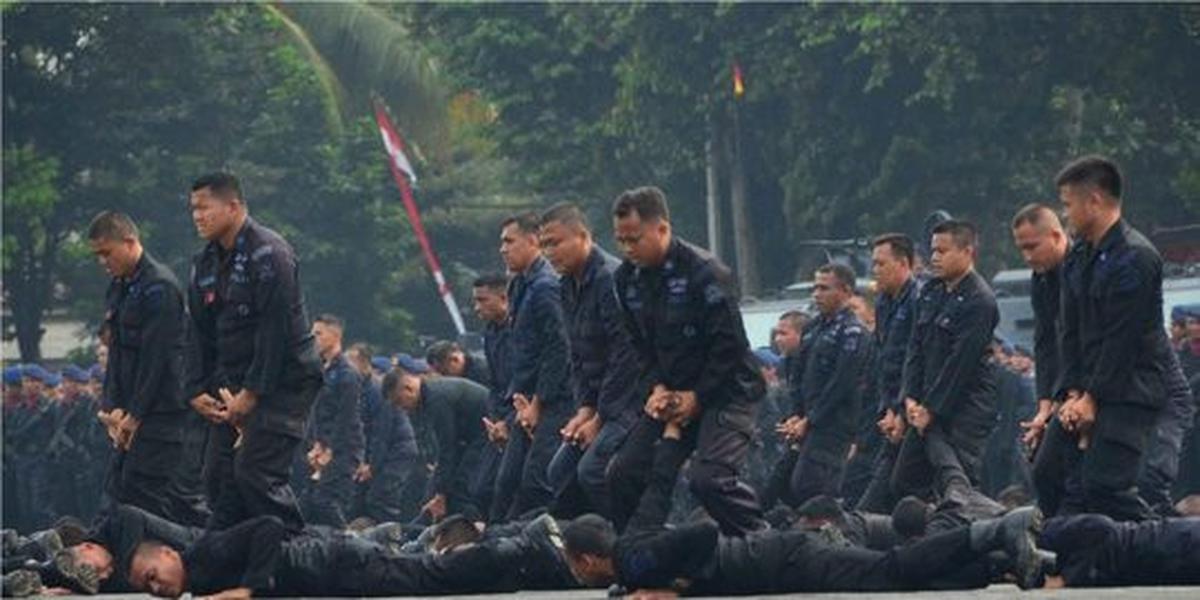 Polri mengaku bukan buat saingi TNI