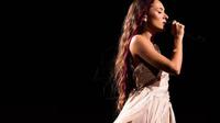 Potret Eden Golen di acara Eurovision. (dok. @golaneden/Instagram/https://www.instagram.com/p/C6s2BvOuxFY/?igsh=MTkydmZlMTh4dGZ4aA==/Putri Astrian Surahman)