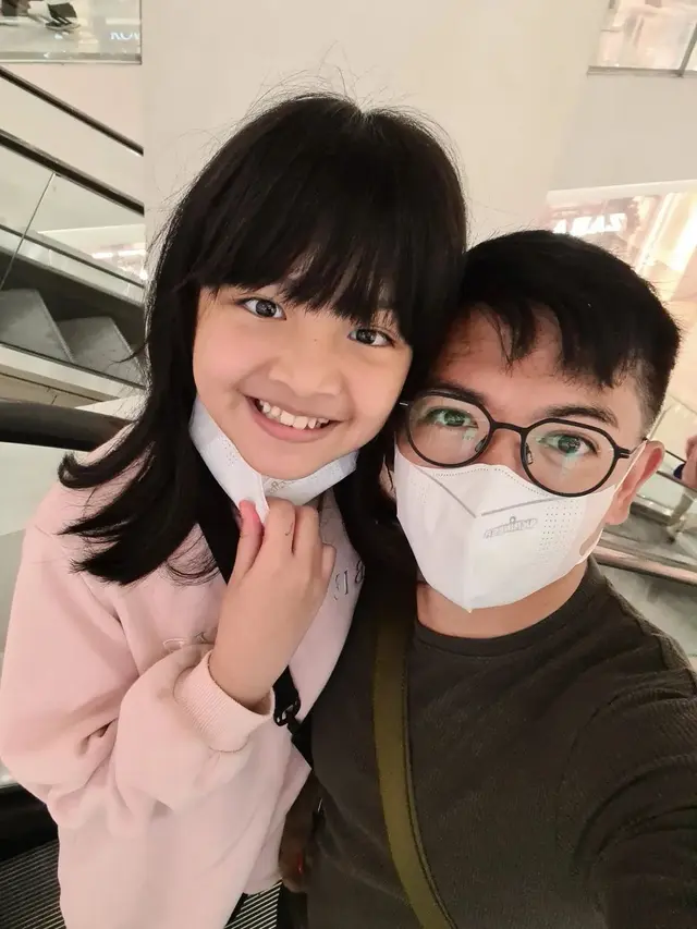 Nicky Tirta dan Putrinya