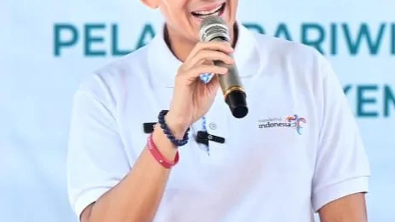 Jadi Menteri Tak Jamin Mudah Dapat Tiket Coldplay