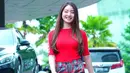 Lebih lanjut Wilona menceritakan tentang alas tidurnya yang hanya kasur di lantai dilengkapi kelambu. Tentu berbeda jauh dengan kehidupannya saat ini. (Instagram/natashawilona12)