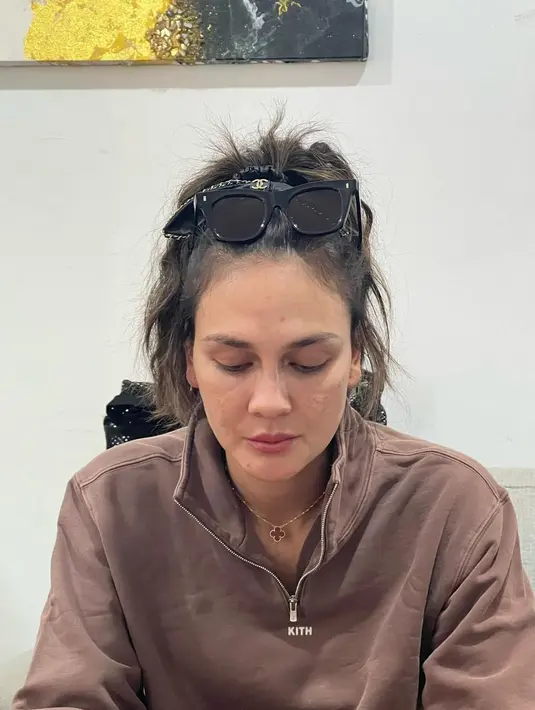 Foto hari jadi satu tahun berpacaran Luna Maya dan Maxime Bouttier. (Dok. Instagram/@bouttier_maxime)