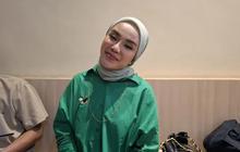 Sahabat Ungkap Kebaikan Raffi Ahmad Untuk Medina Zein Selama Berada Dipenjara, Bantu Finansial & Makanan