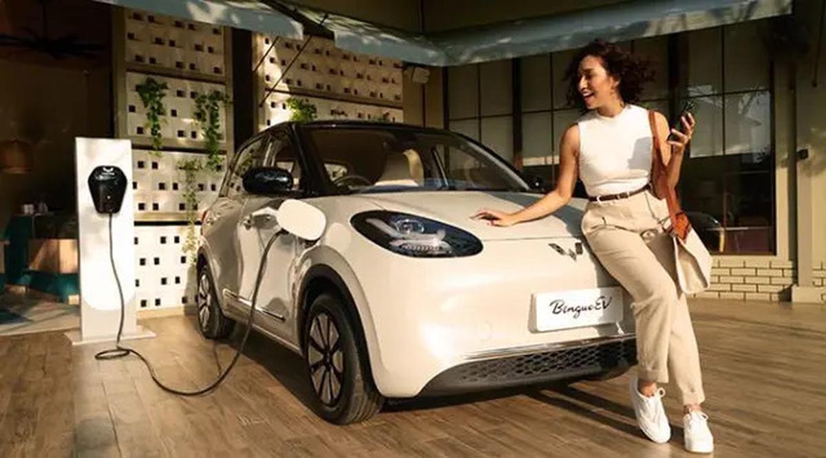 Harga Terbaru Wuling Binguo EV April 2025, Mobil Listrik Retro dengan Teknologi Canggih